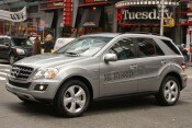 2010 Mercedes-Benz M-Class ML450 Hybrid 4dr SUV Exterior