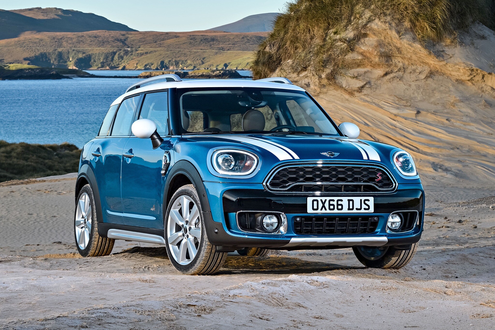 2017 mini countryman wagon cooper s all4 fq oem 1 2048