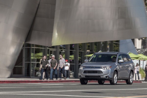 2014 Mitsubishi Outlander Picture