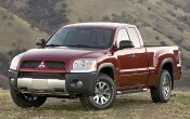 2006 Mitsubishi Raider Duro Cross V8 2dr Extended Cab 4WD SB