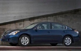 2012 Nissan Altima 2.5 SL Sedan Shown
