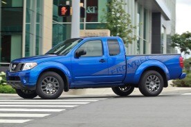 2012 Nissan Frontier SV Extended Cab Pickup Exterior