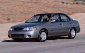 2000 Nissan Sentra 4 Dr GXE Sedan