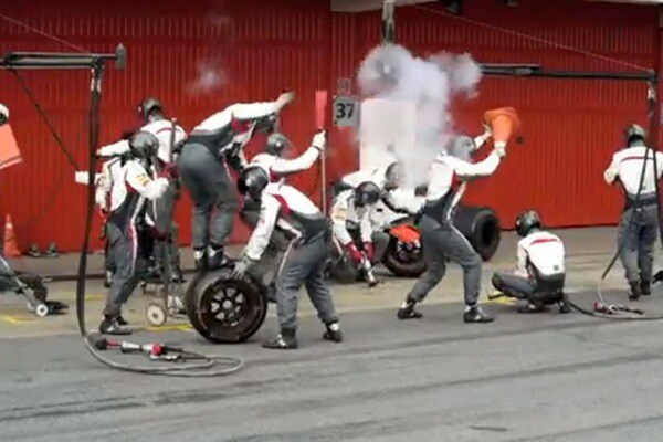 Sauber F1 Harlem Shake Picture