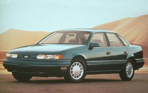 1992 Ford Taurus 4 Dr LX Sedan