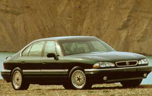 1993 Pontiac Bonneville 4 Dr SE Sedan