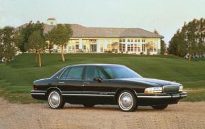 1995 Buick Park Avenue 4 Dr STD Sedan