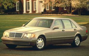 1996 Mercedes-Benz S-Class 4 Dr S420 Sedan