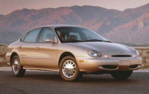 1997 Ford Taurus 4 Dr LX Sedan