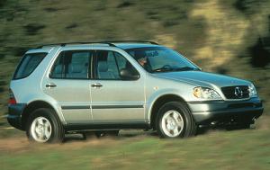 1998 Mercedes-Benz M-Class 4dr ML320 4WD Wagon