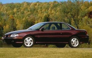 1998 Pontiac Grand Am 2 Dr SE Coupe