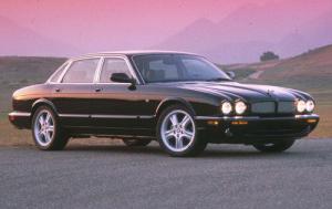 1999 Jaguar XJ-Series 4 Dr XJR Sprchgd Sedan