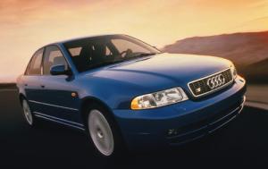 2000 Audi S4 Quattro AWD 4dr Sedan 