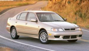 2000 Infiniti G20 4 Dr Luxury Sedan