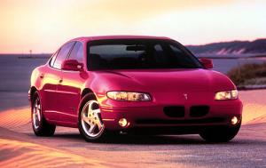 2000 Pontiac Grand Prix 4 Dr SE Sedan