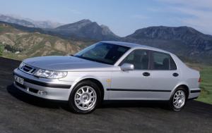 2000 Saab 9-5 4 Dr 2.3t Turbo Sedan