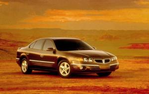 2001 Pontiac Bonneville SE 4dr Sedan