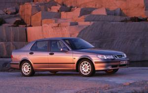 2001 Saab 9-5 SE 4dr Wagon Shown