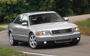 2002 Audi S8 quattro AWD 4dr Sedan