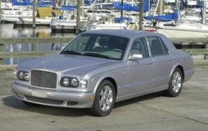 2002 Bentley Arnage R 4dr Sedan Shown