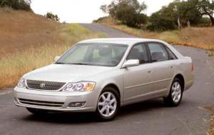 2002 Toyota Avalon XLS 4dr Sedan