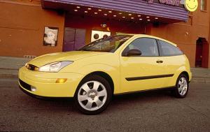 2002 Ford Focus ZX3 2dr Hatchback Shown