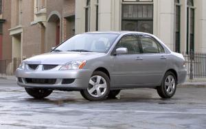 2004 Mitsubishi Lancer LS 4dr Sedan