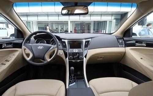 Foto Hyundai Sonata - 2.0i Dynamic
