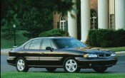 1999 Pontiac Bonneville 4 Dr SE Sedan