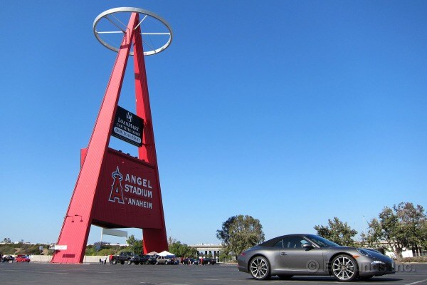 2013 Porsche 911 Carrera Cabriolet