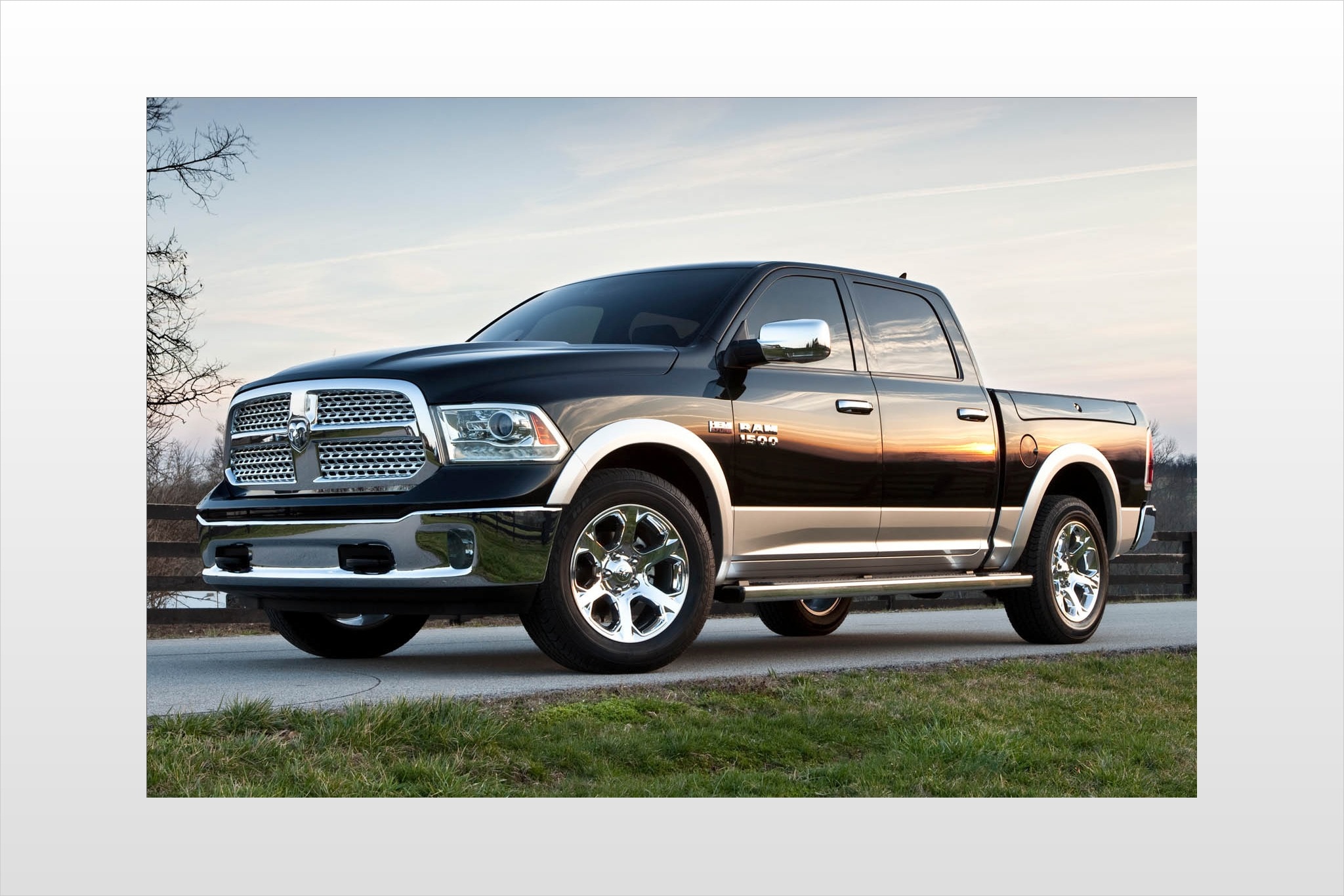 2013 ram 1500 crew cab pickup laramie fq oem 3 2048