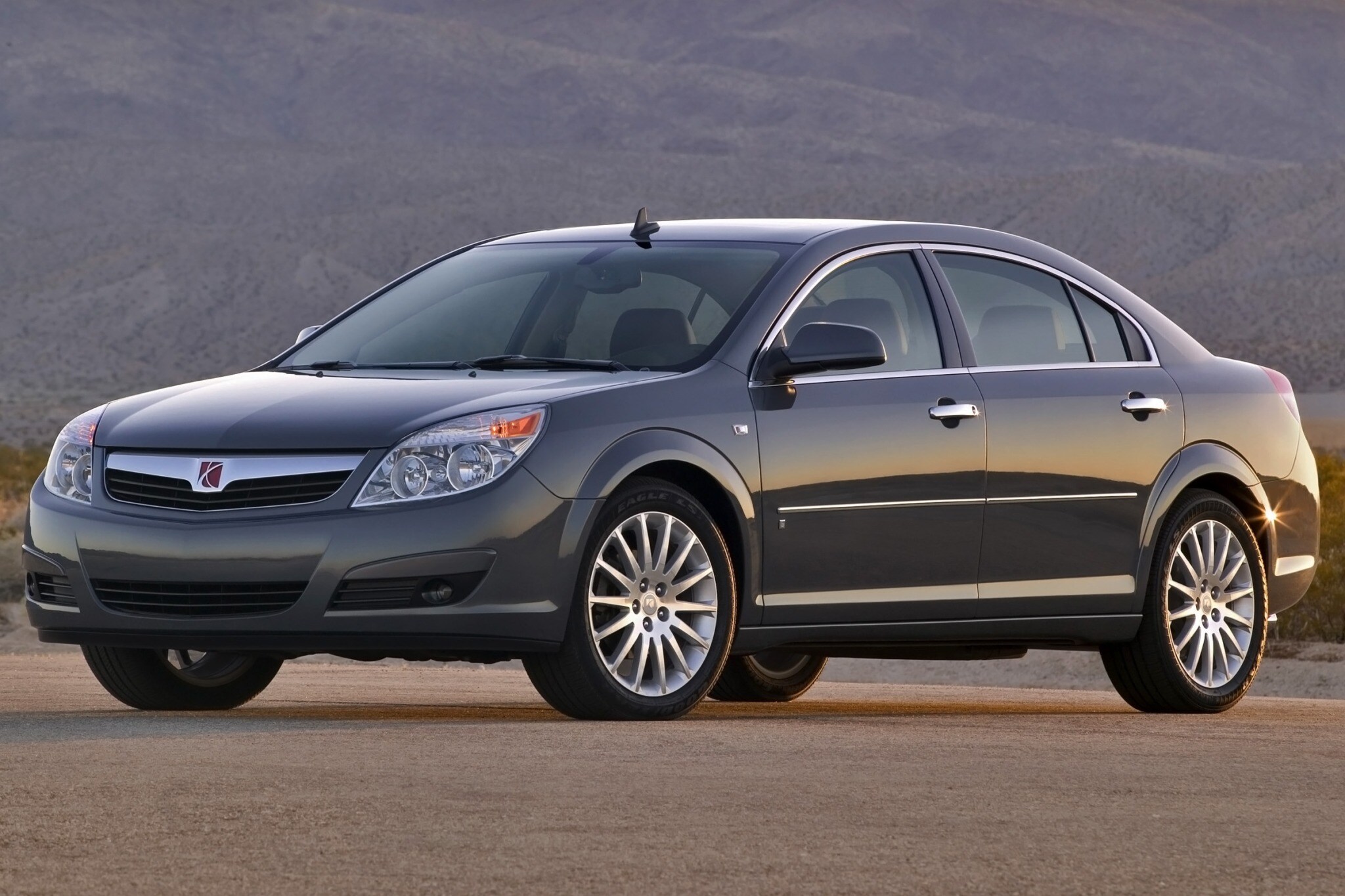2007 saturn aura sedan xr fq oem 2 2048