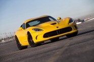 2013 SRT Viper GTS Track Test Video 2013 SRT Viper GTS Track Test Video
