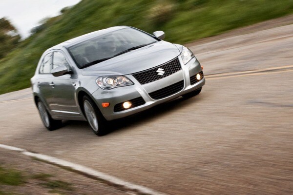 2010 Suzuki Kizashi Picture