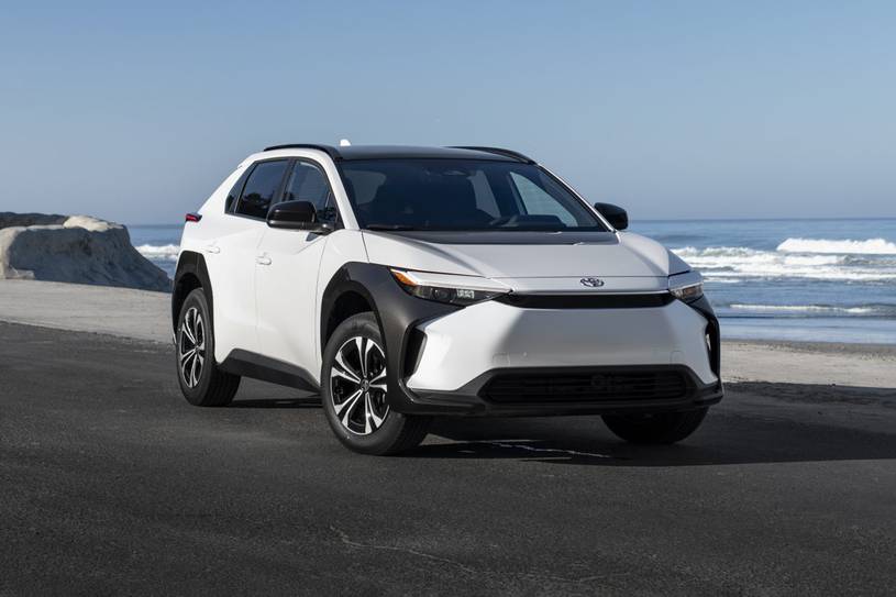 2024 Toyota bZ4X XLE