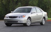 2002 Toyota Camry XLE V6 4dr Sedan Shown