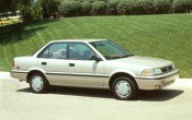 1992 Toyota Corolla 4 Dr LE Sedan