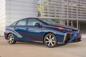 2016 Toyota Mirai Sedan Base Fq Oem 5
