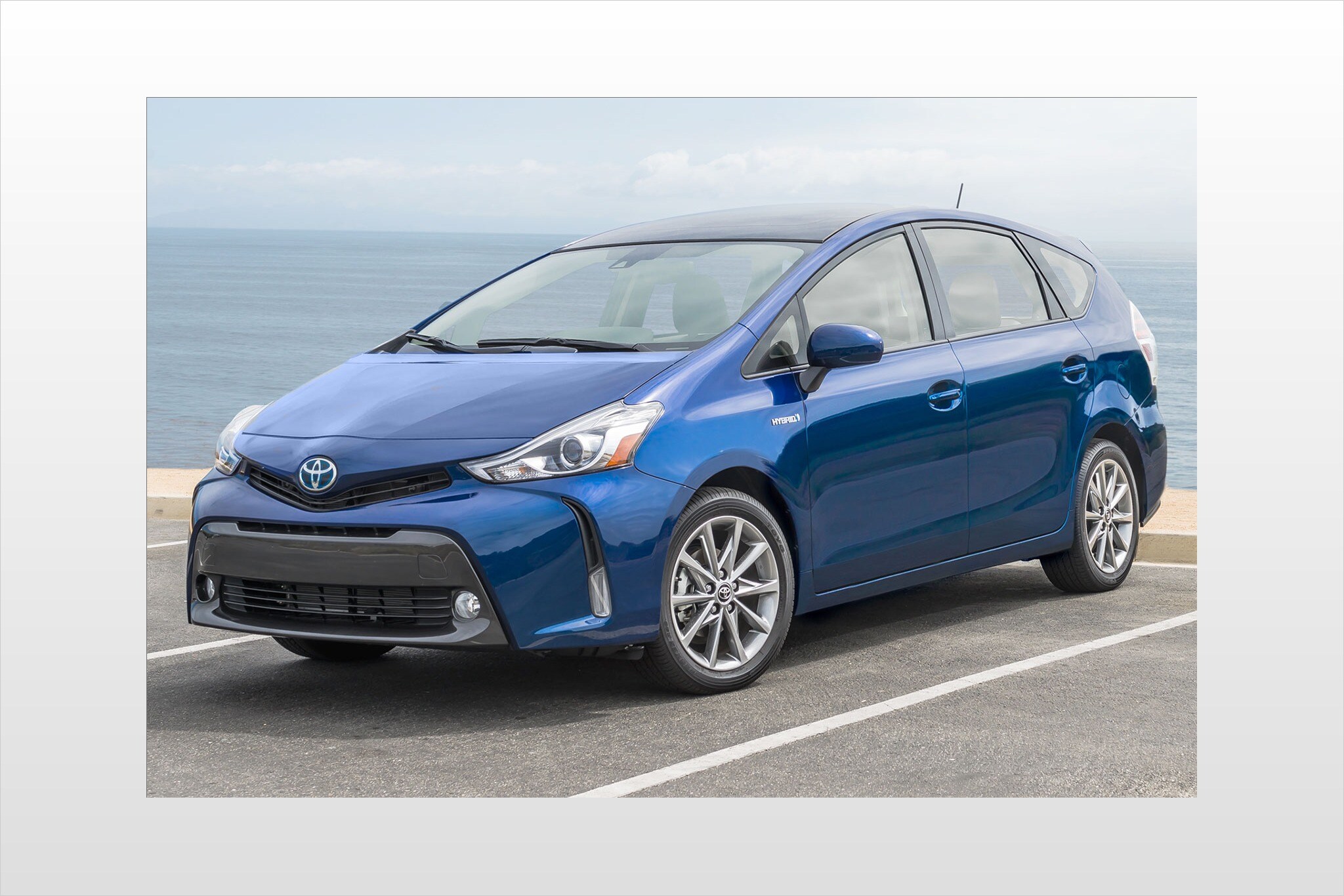 2016 toyota prius v wagon five fq oem 1 2048