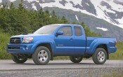 2005 Toyota Tacoma 2dr Access Cab PreRunner V6 Rwd SB