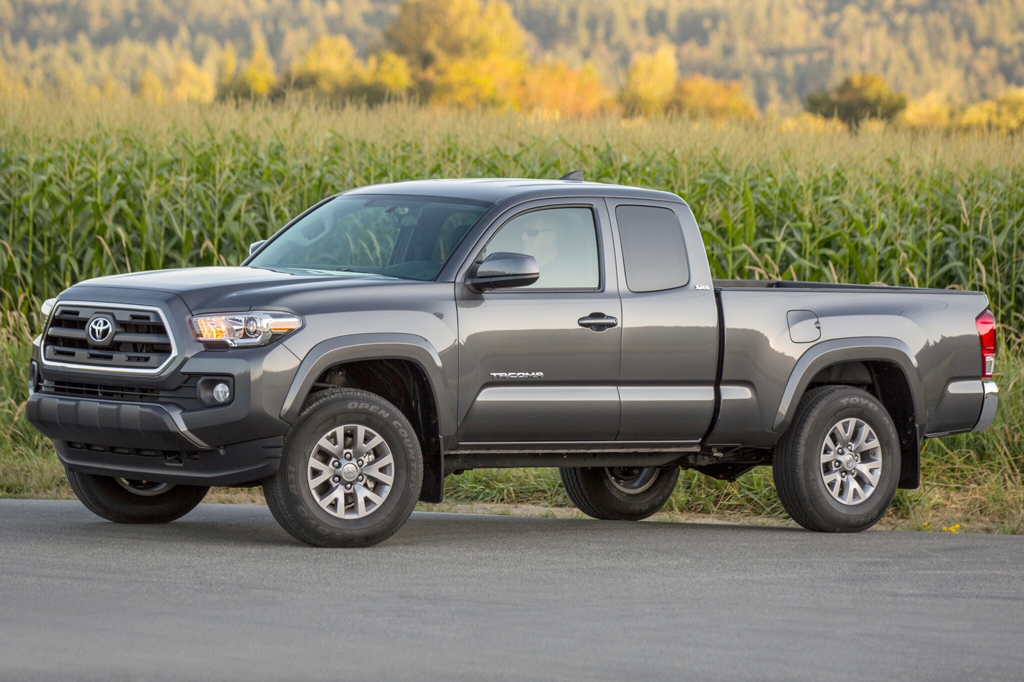 2016 toyota tacoma extended cab pickup sr5 fq oem 1 2048