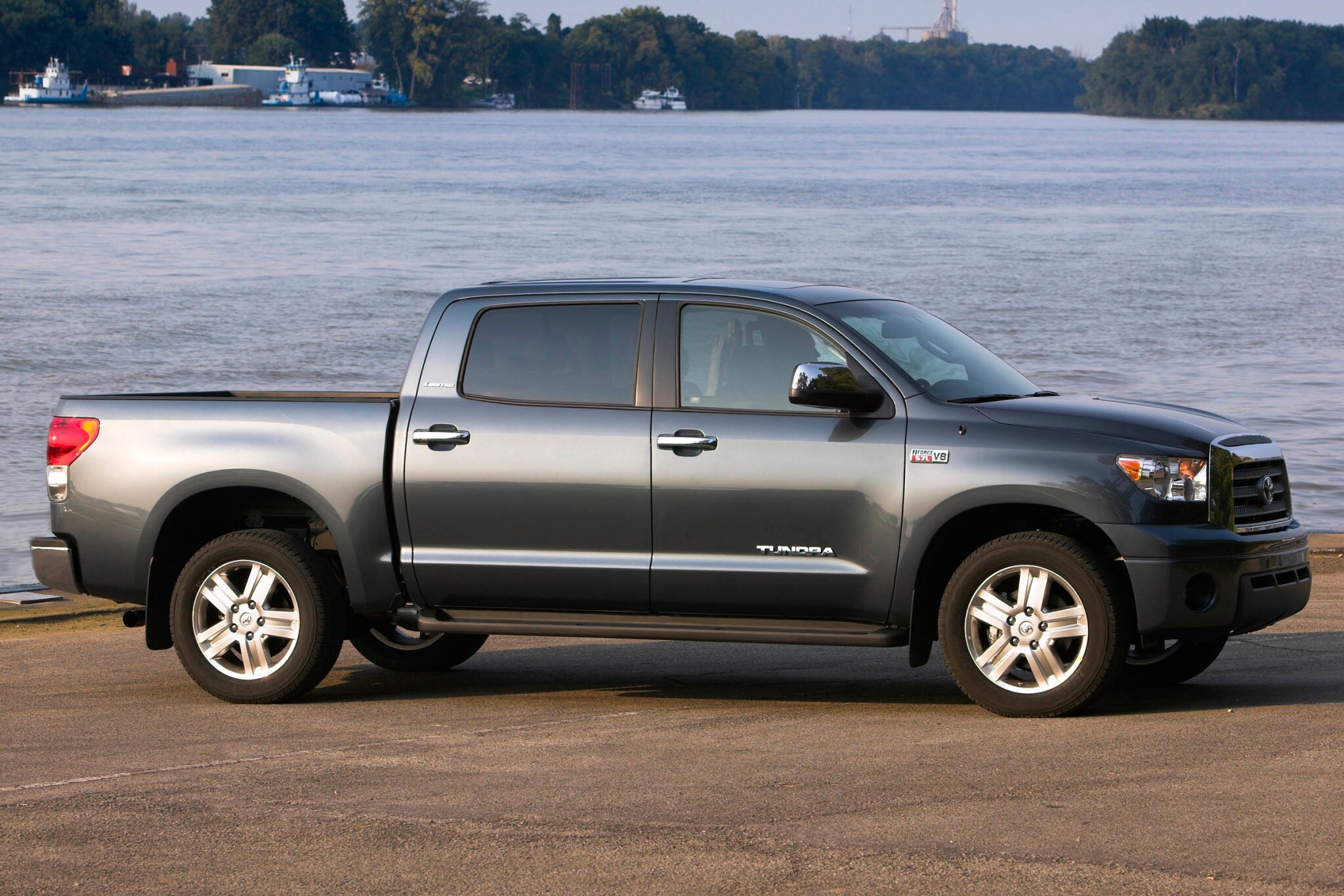 2007 toyota tundra crew cab pickup limited fq oem 5 2048