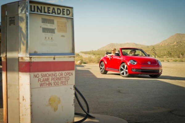 2013 Volkswagen Beetle Convertible Picture