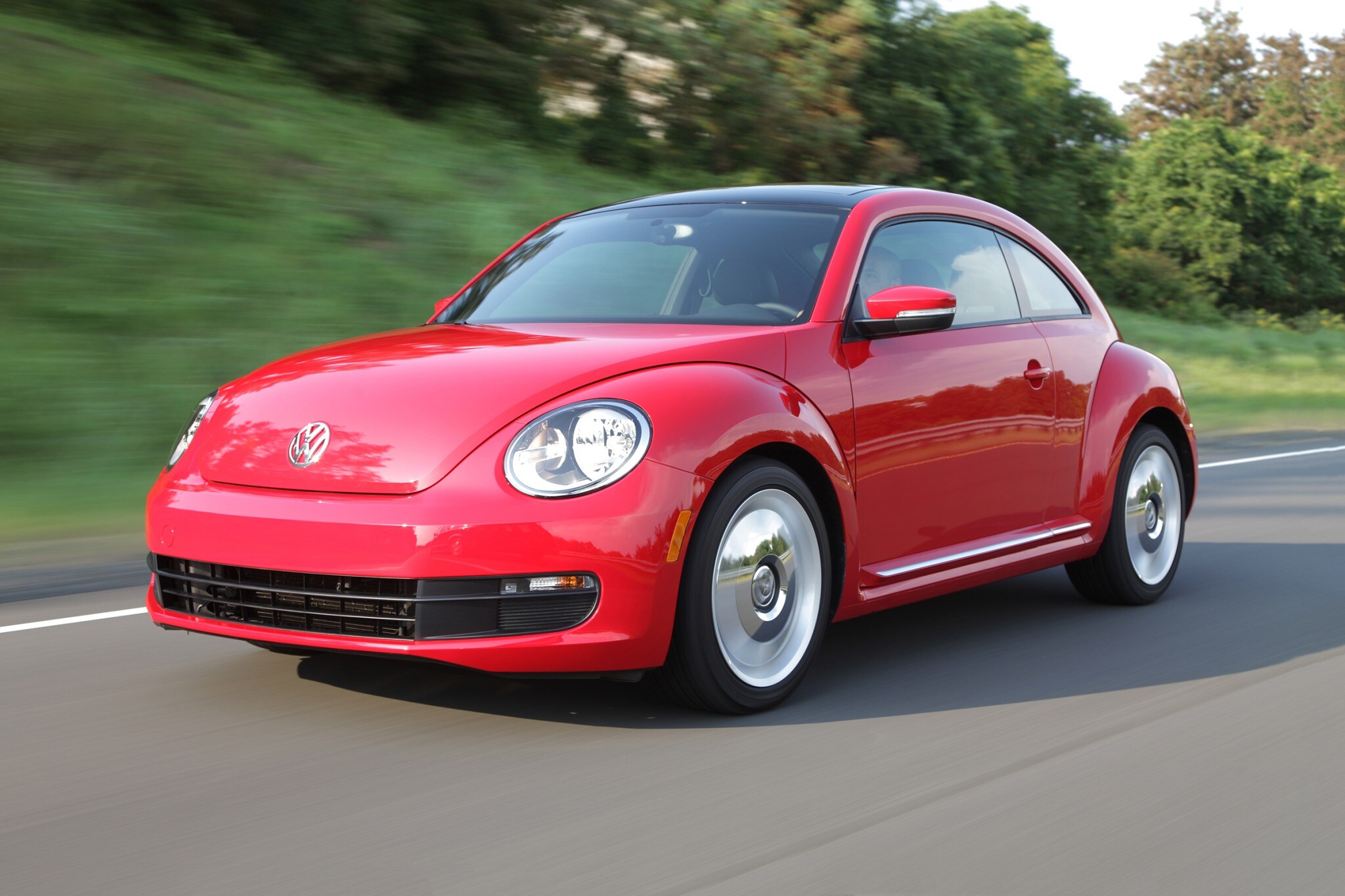 2017 volkswagen beetle 2dr hatchback 18t sel fq oem 1 2048