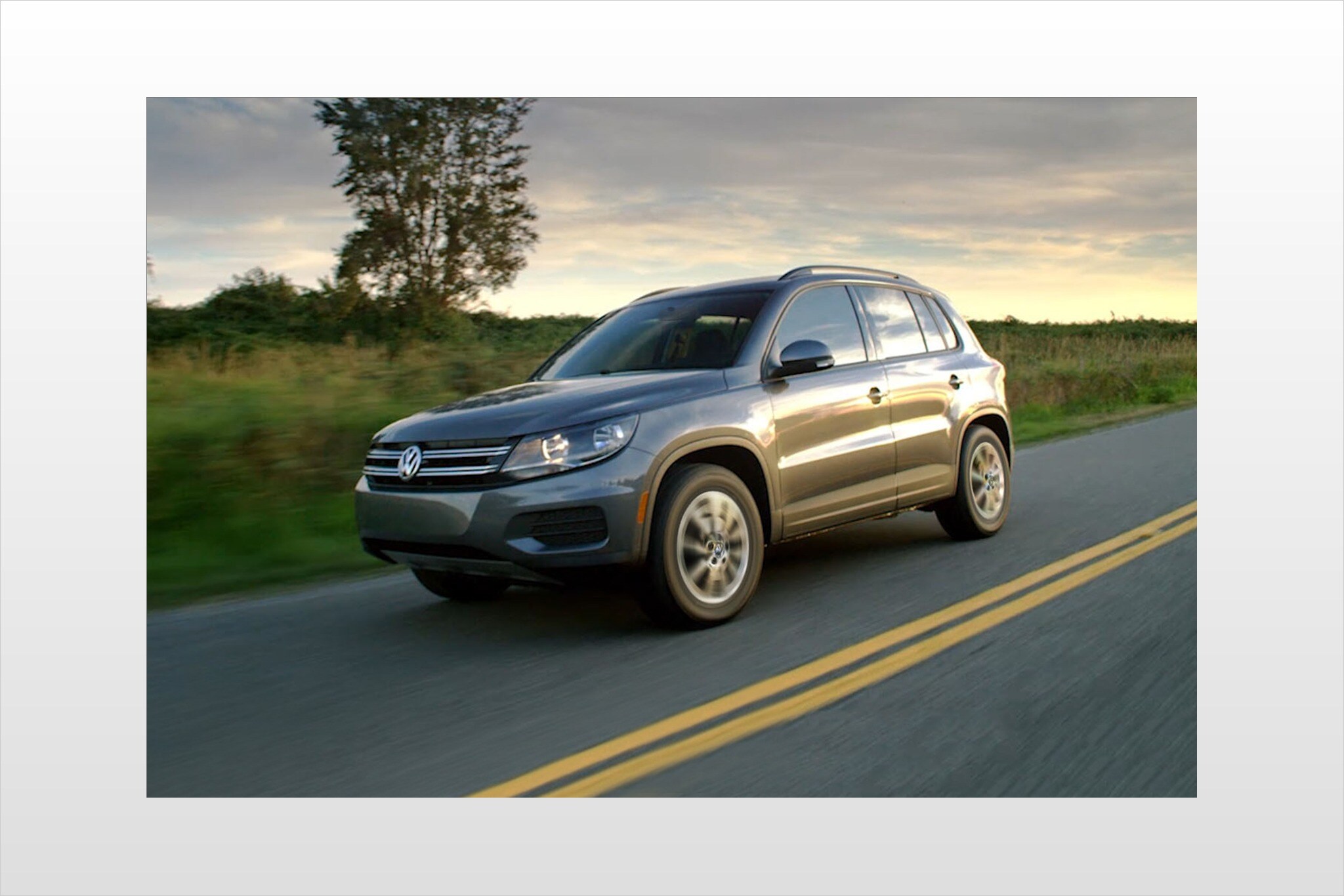 2017 volkswagen tiguan limited 4dr suv s 4motion fq oem 1 2048