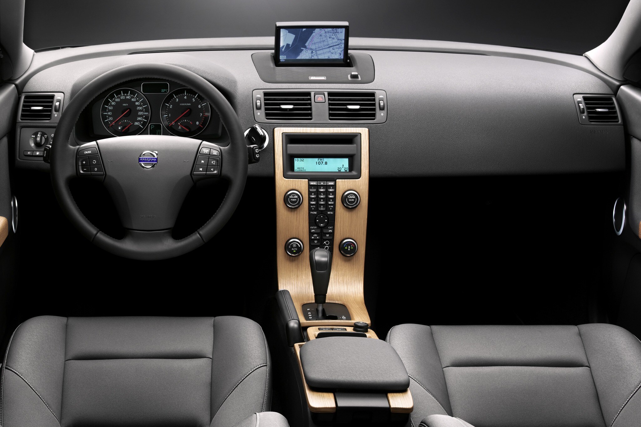 Важно мнение. — Volvo S40 (2G), 1,8 л, 2006 года | тюнинг | DRIVE2