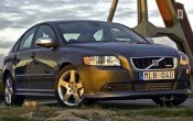 2010 Volvo S40 T5 R-Design Sedan