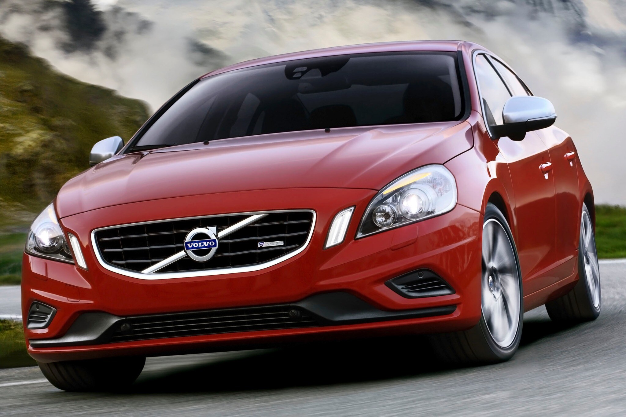 2013 volvo s60 sedan t6 r design fq oem 1 2048