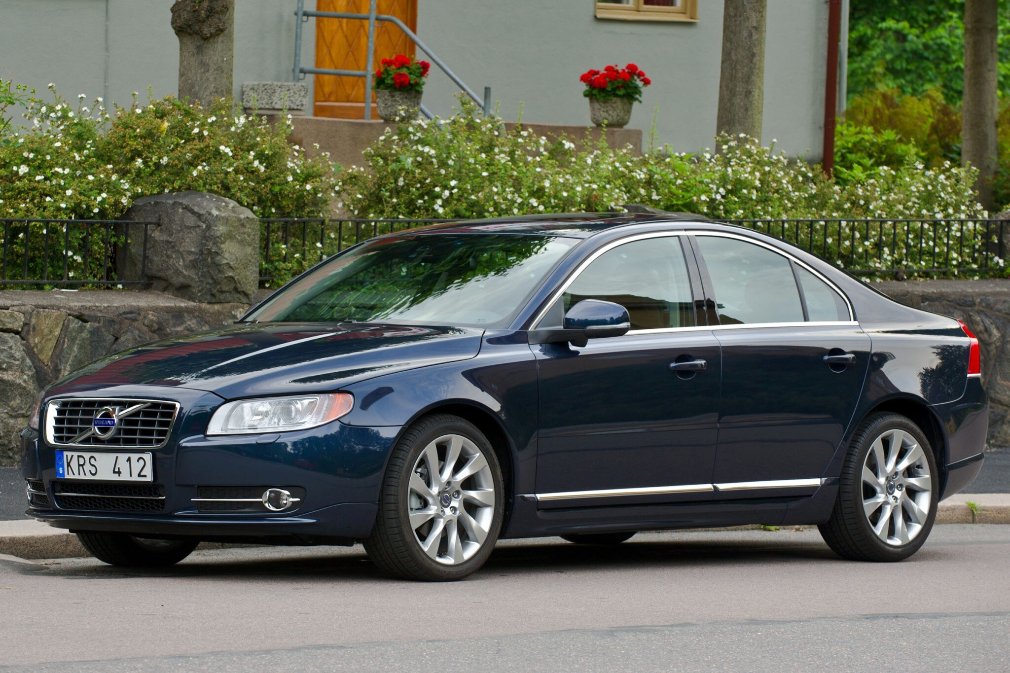 2013 volvo s80 sedan 32 fq oem 3 2048