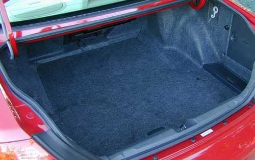 2001 Acura CL 3.2 Type S Cargo Detail
